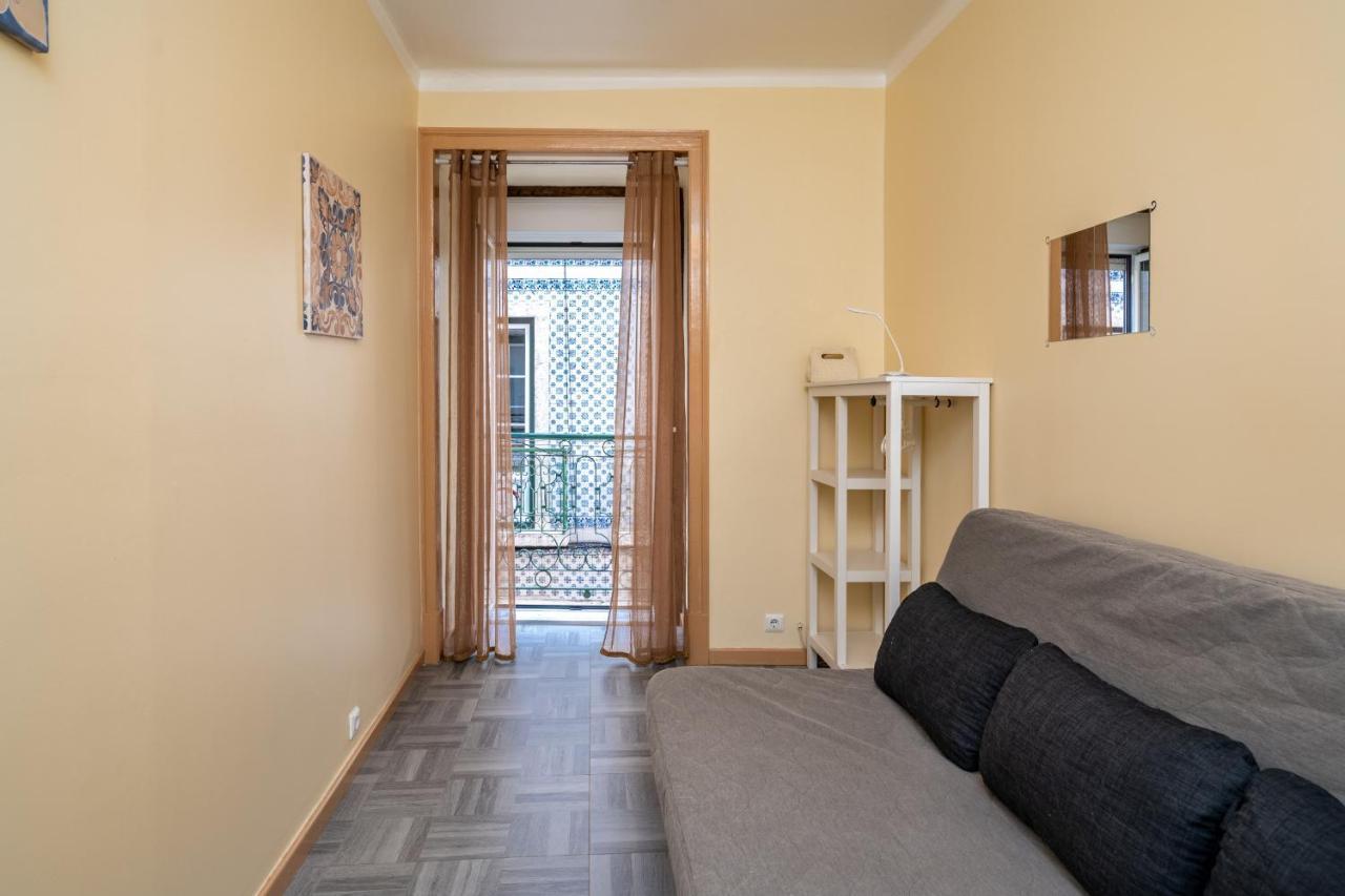 Cozy One Bedroom Apt In Historic Location - Carmo Lisboa Exterior foto